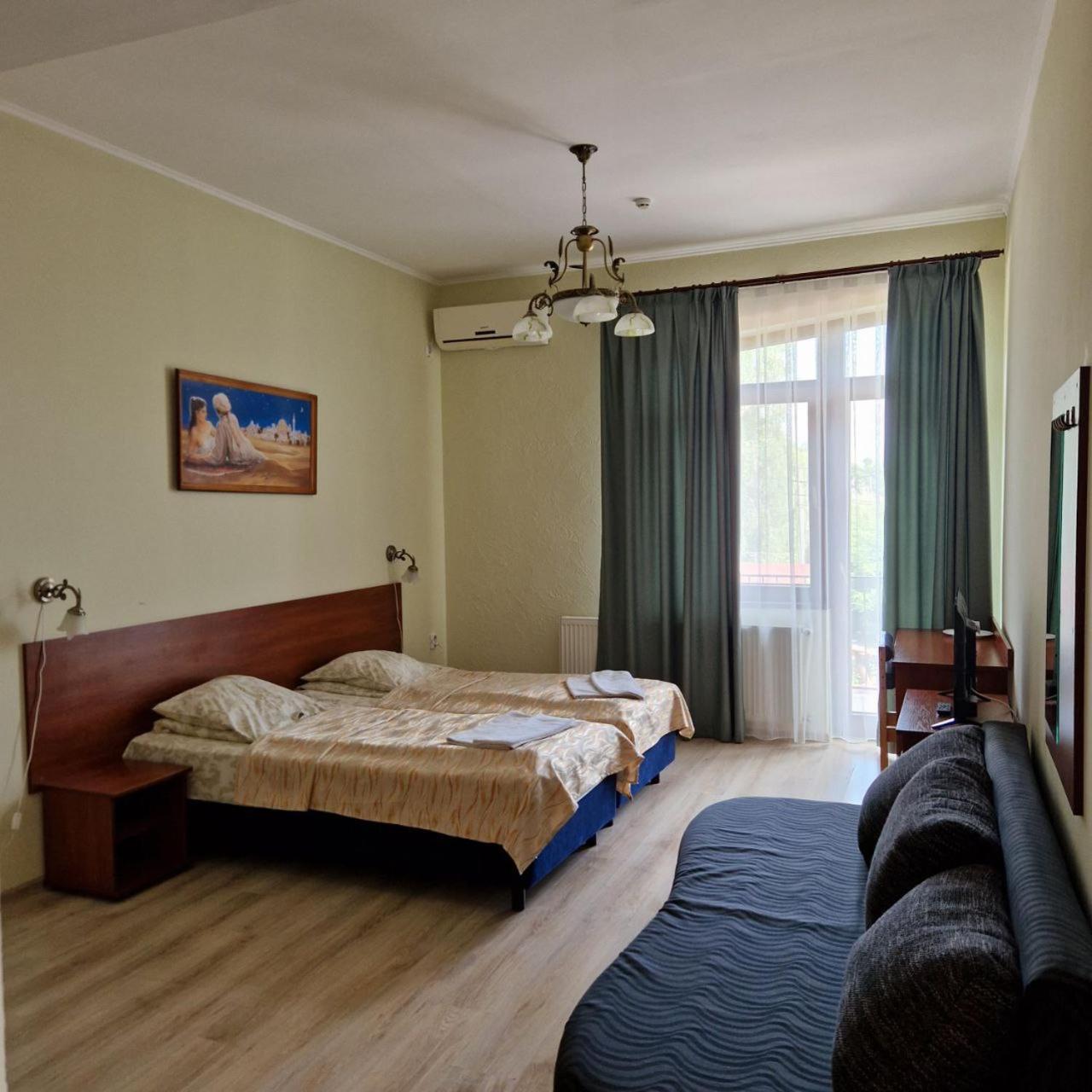 Hotel Helikon Yanoshi المظهر الخارجي الصورة