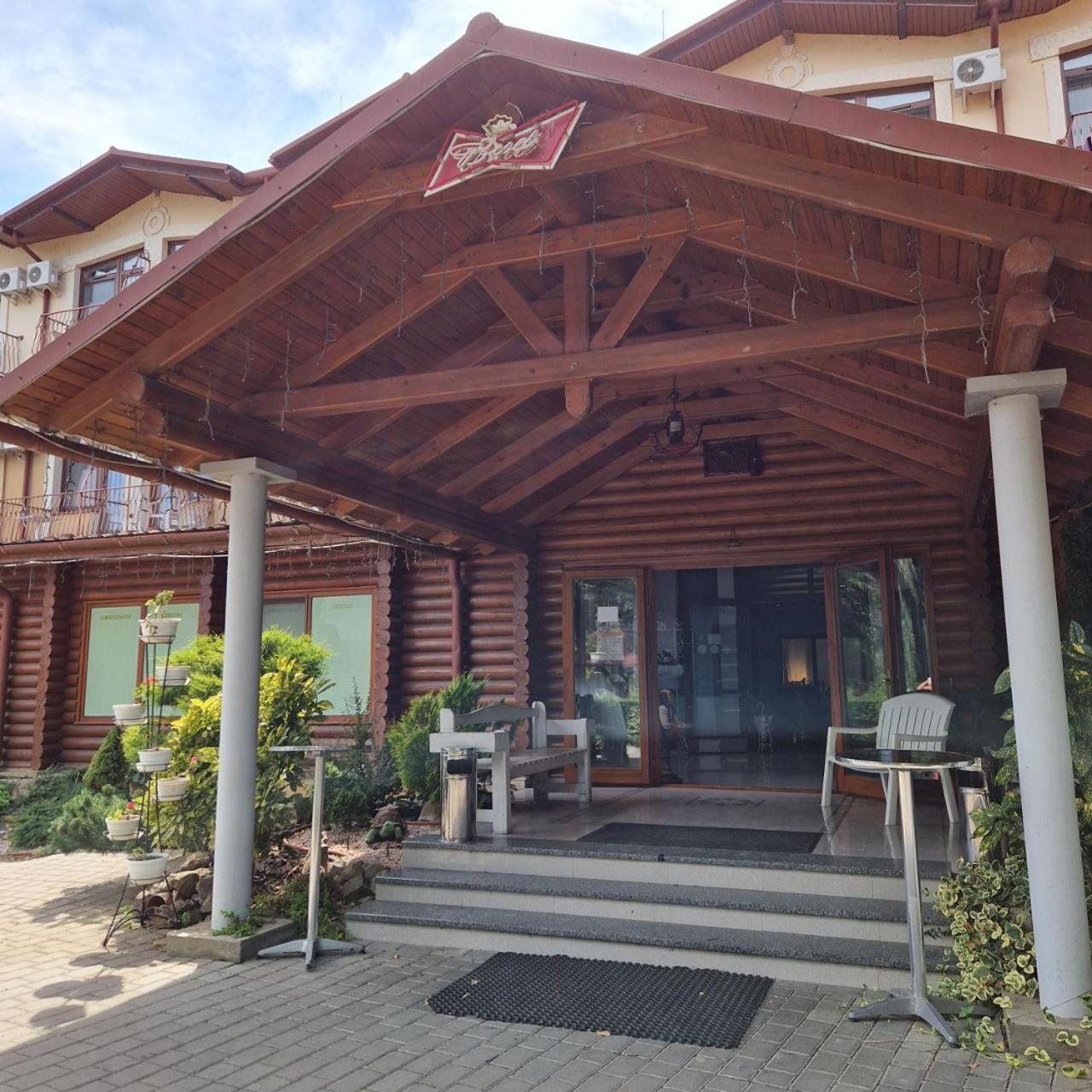 Hotel Helikon Yanoshi المظهر الخارجي الصورة