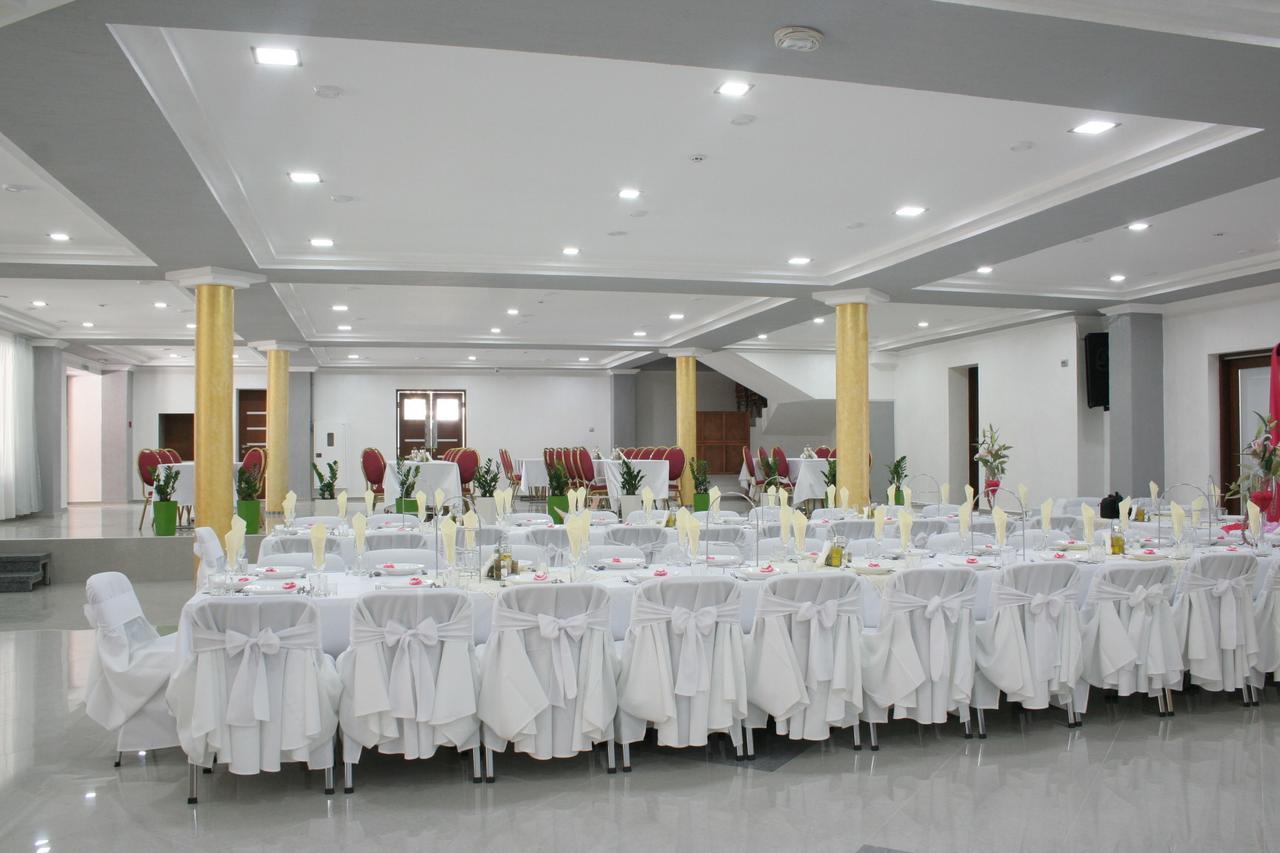 Hotel Helikon Yanoshi المظهر الخارجي الصورة