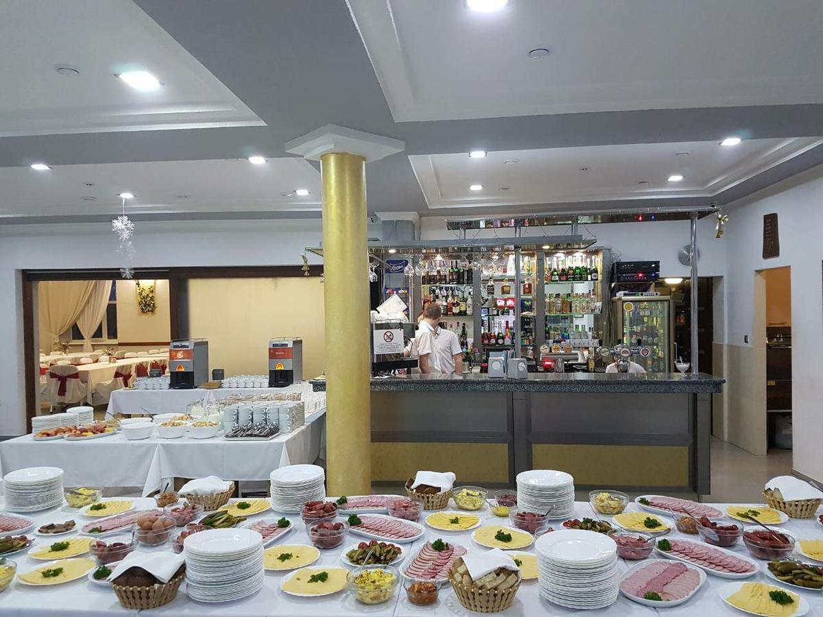 Hotel Helikon Yanoshi المظهر الخارجي الصورة